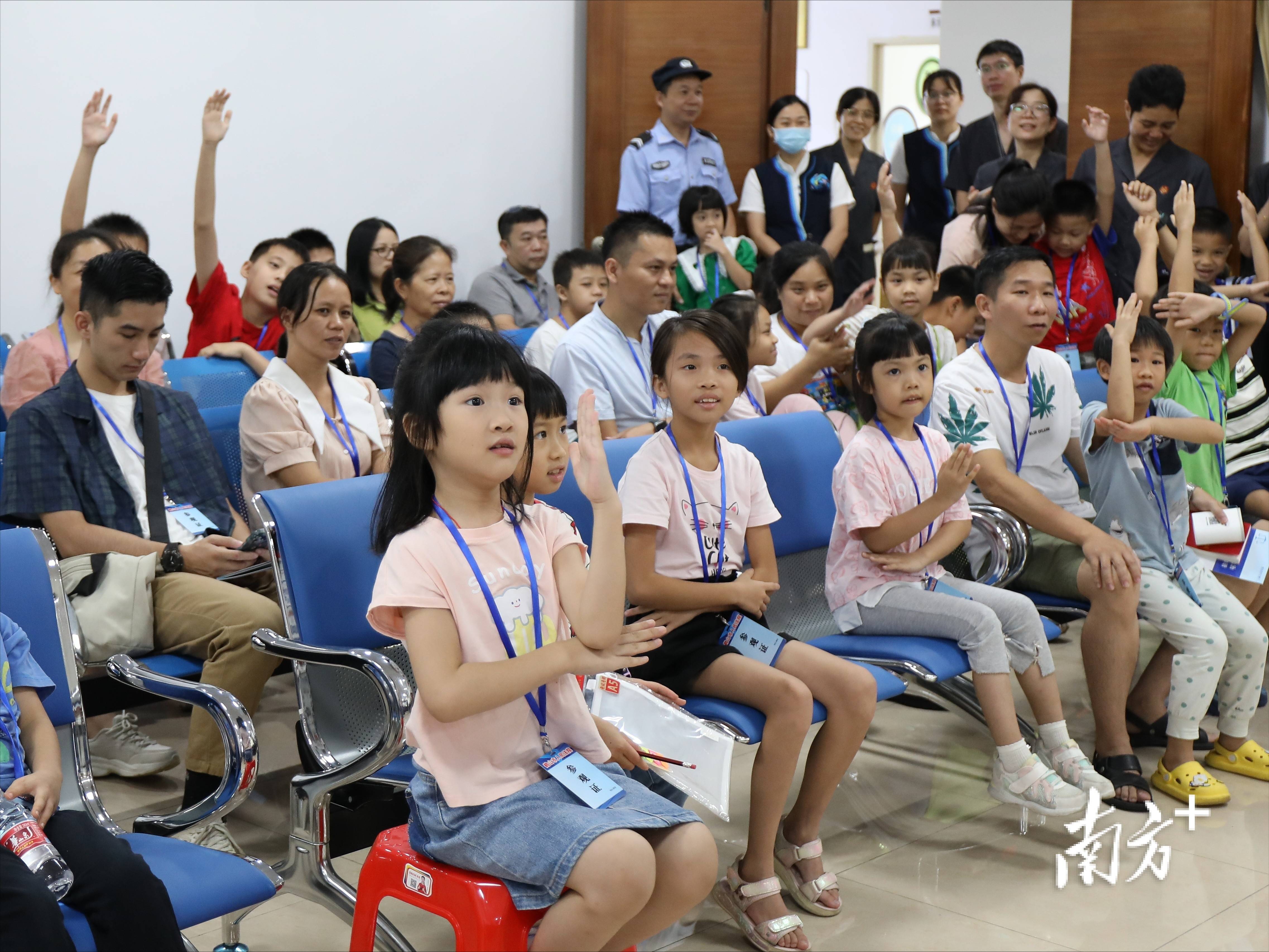 开云娱乐-包含北京国安训练开放日，转会期完成体检引欢呼，意大利杯在即，高层口径保持一致的词条